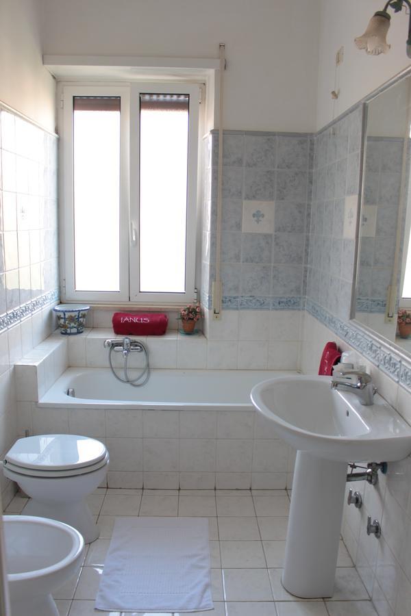 רומא Ianus Guest House מראה חיצוני תמונה