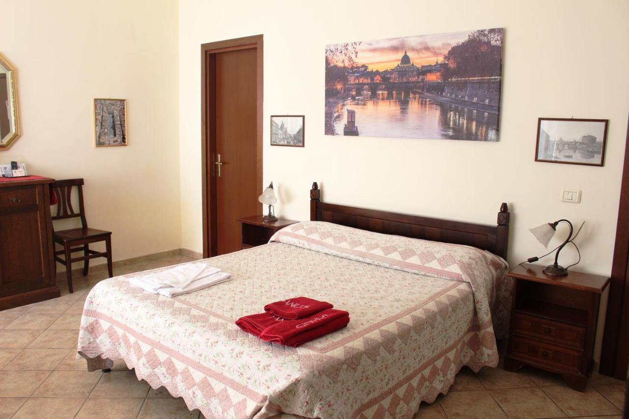 רומא Ianus Guest House מראה חיצוני תמונה